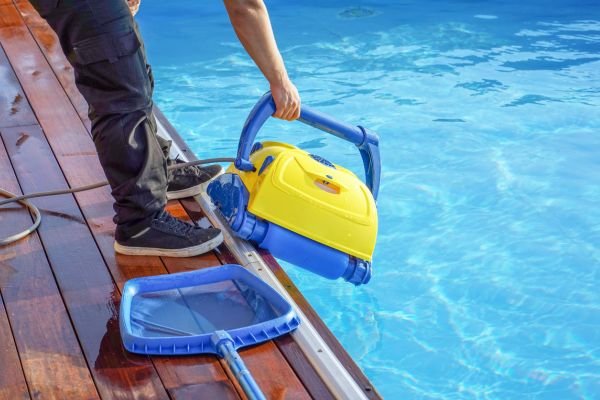 Tendências e Inovações no Setor de Manutenção de Piscinas